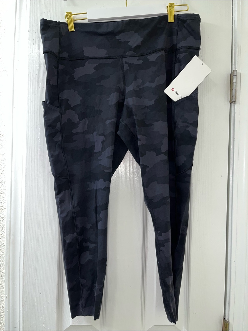 Lululemon Fast & Free HR Tight 25” Camo Black Size 18 NWT